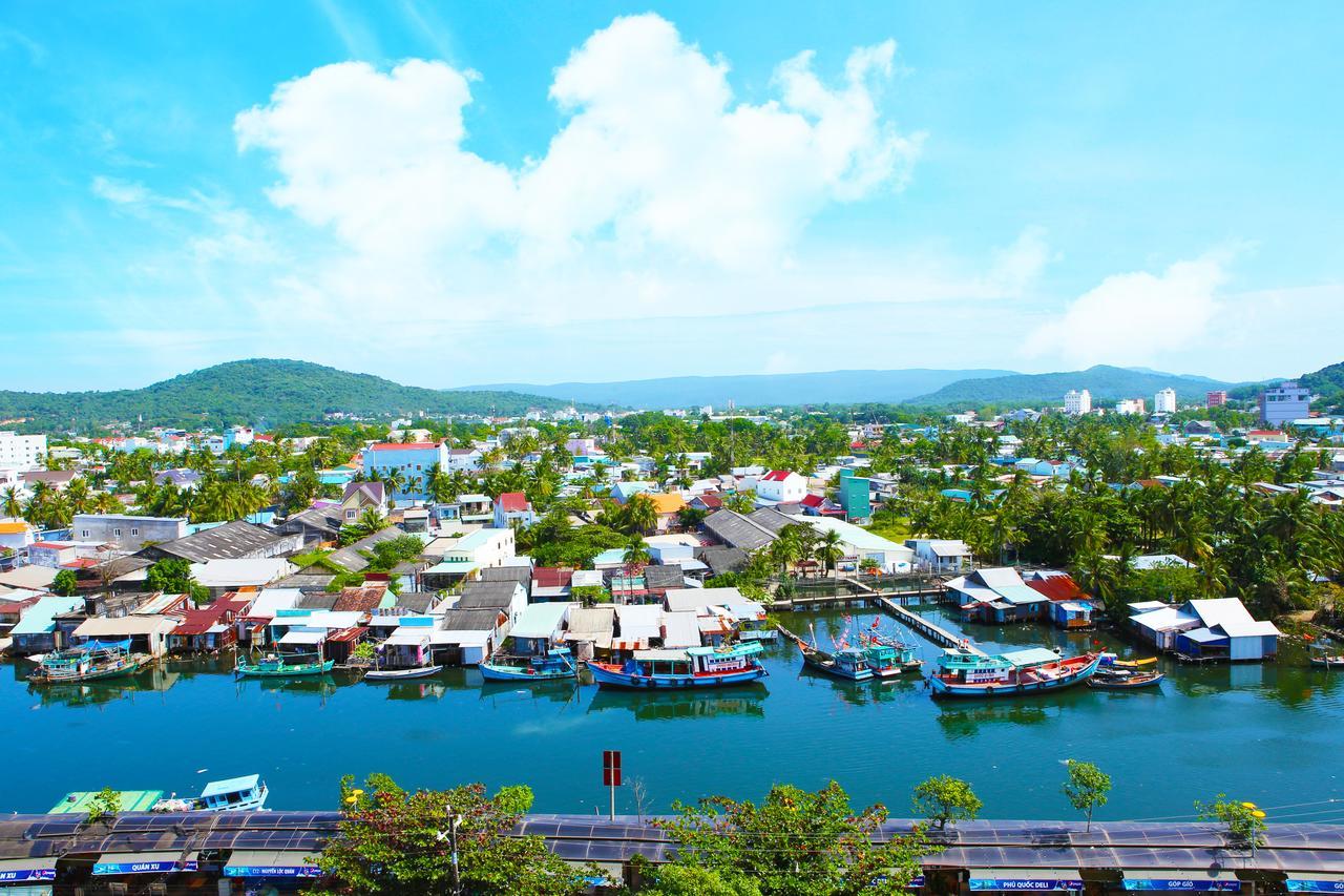 Quang Trung Phu Quoc Hotel Eksteriør billede
